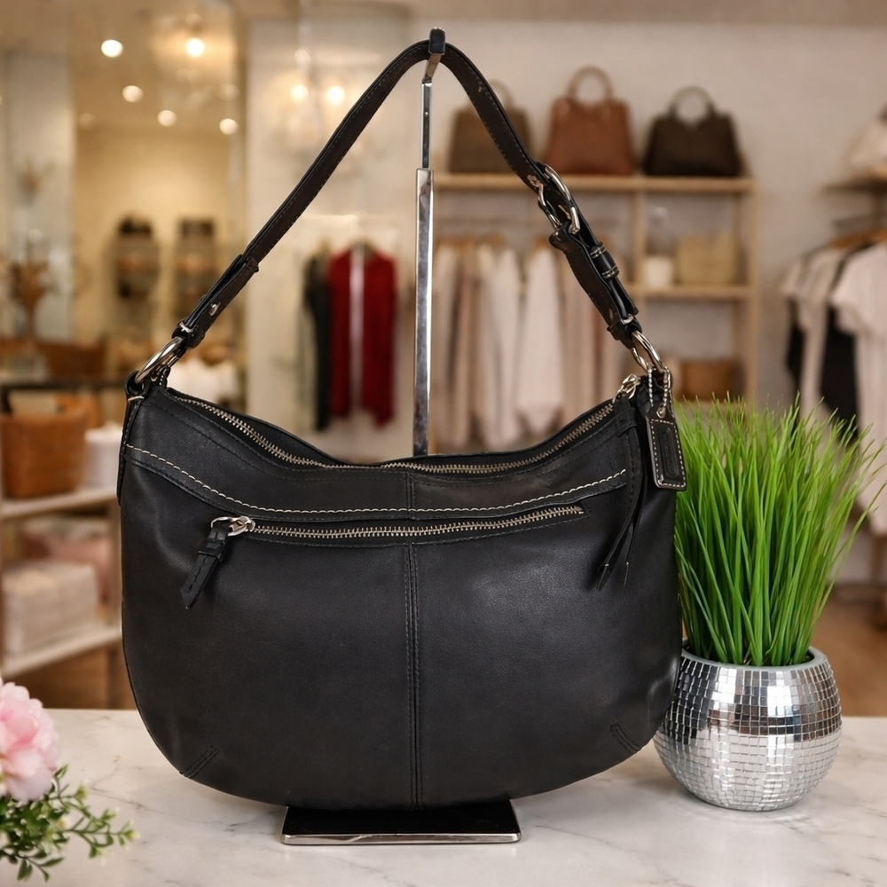 Coach Y2K‎ #13730 Vintage Soho Black Leather  Shoulder Bag with Silver Purse